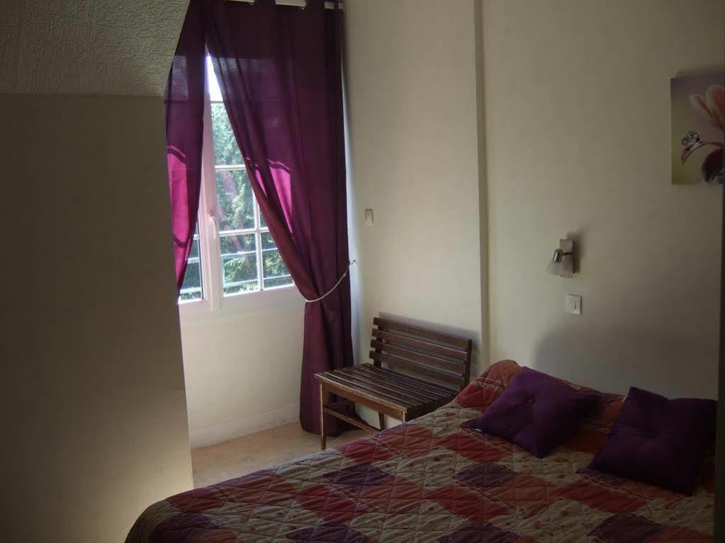 Domaine De L'Orisse Hotel Varennes-sur-Allier Екстериор снимка